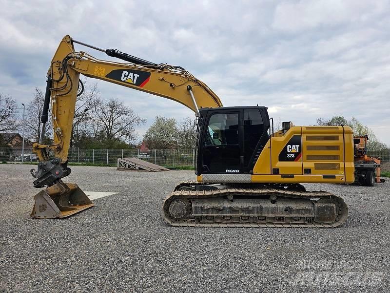 CAT 323-07B Beltegraver