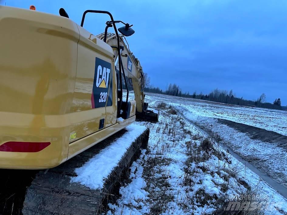 CAT 320 Beltegraver
