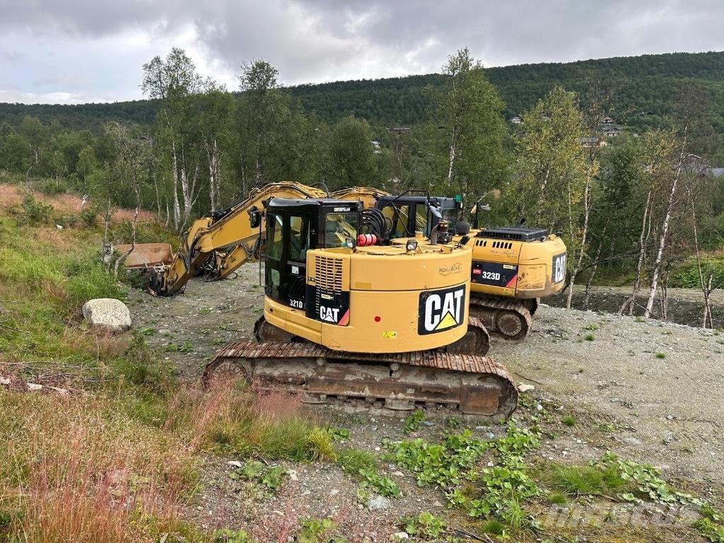 CAT 321 D LCR Beltegraver