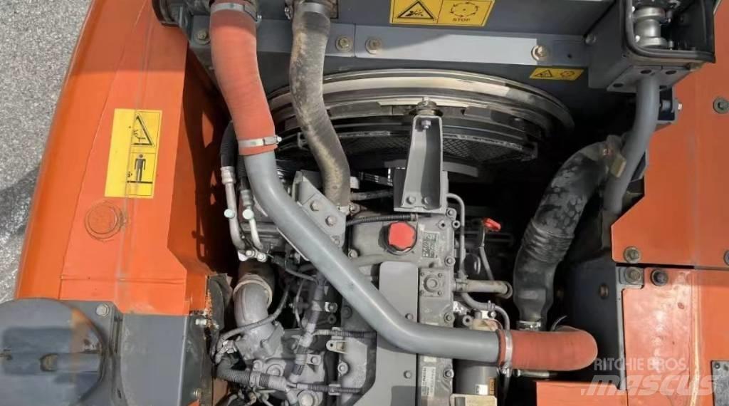 Hitachi ZX 110 Beltegraver
