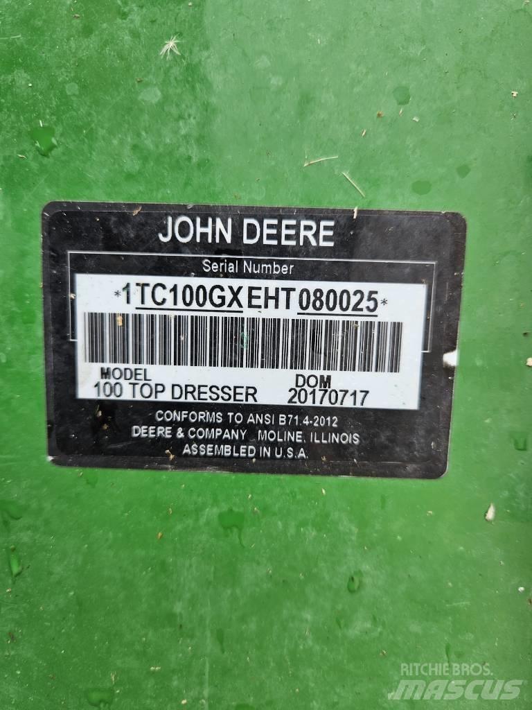 John Deere TD 100 Spreder-aggregater