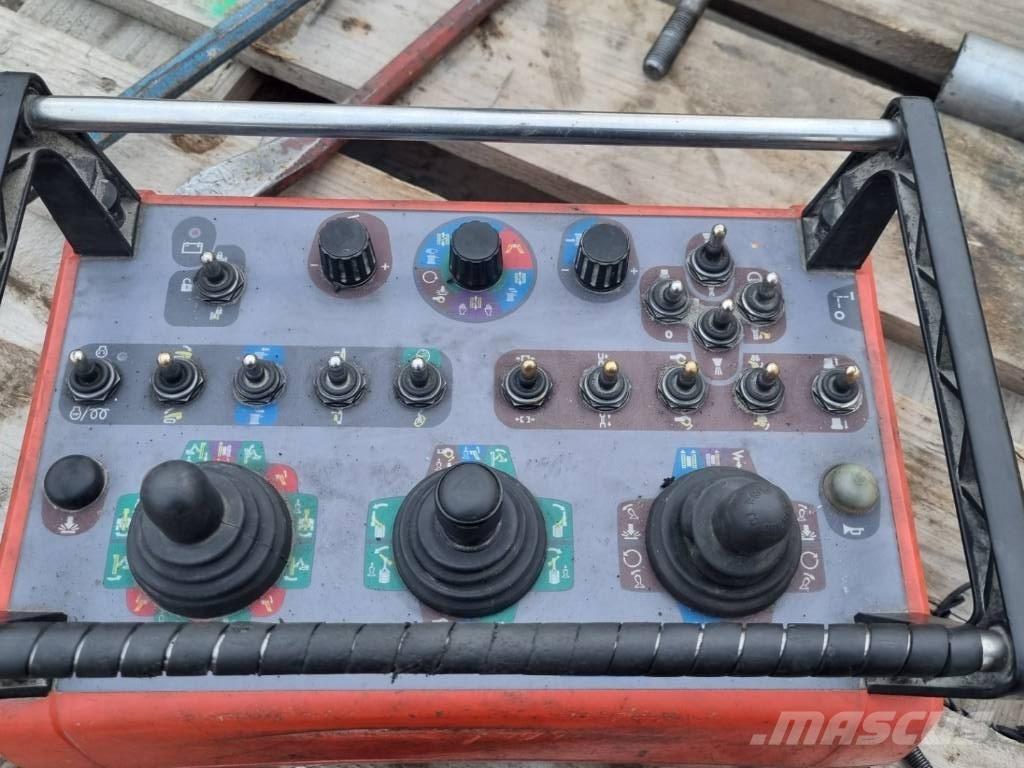 Sandvik Dino DC400Ri Borerigger