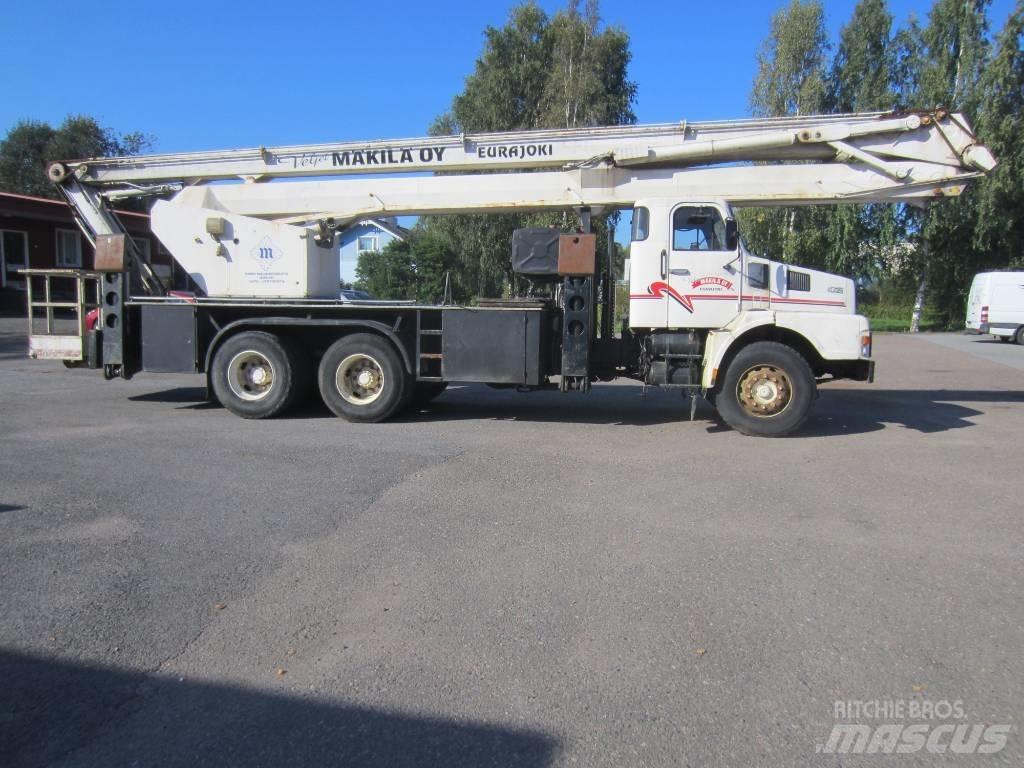 Volvo N 7 6X2 4600 Kranbil