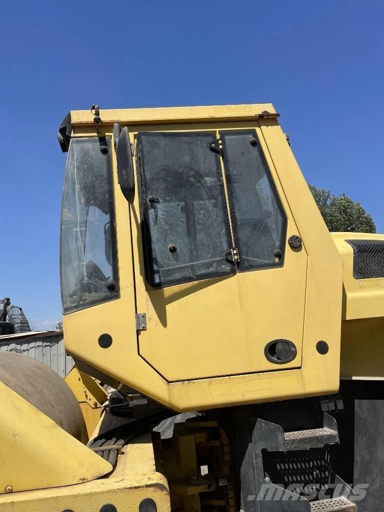 Bomag 226-4 Valsetog