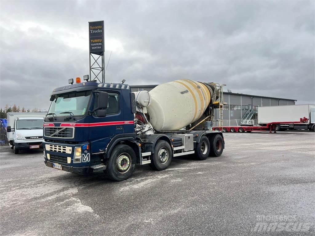 Volvo FM12 8X4 Betongbiler