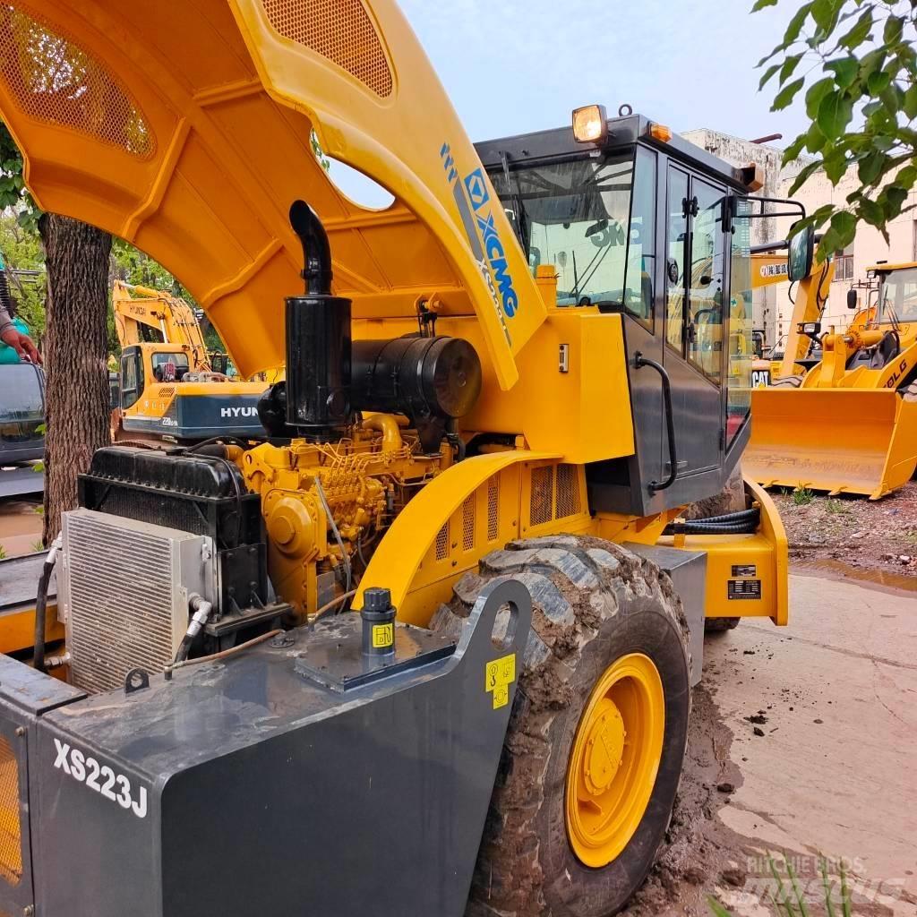 XCMG XS 223 J Valsetog