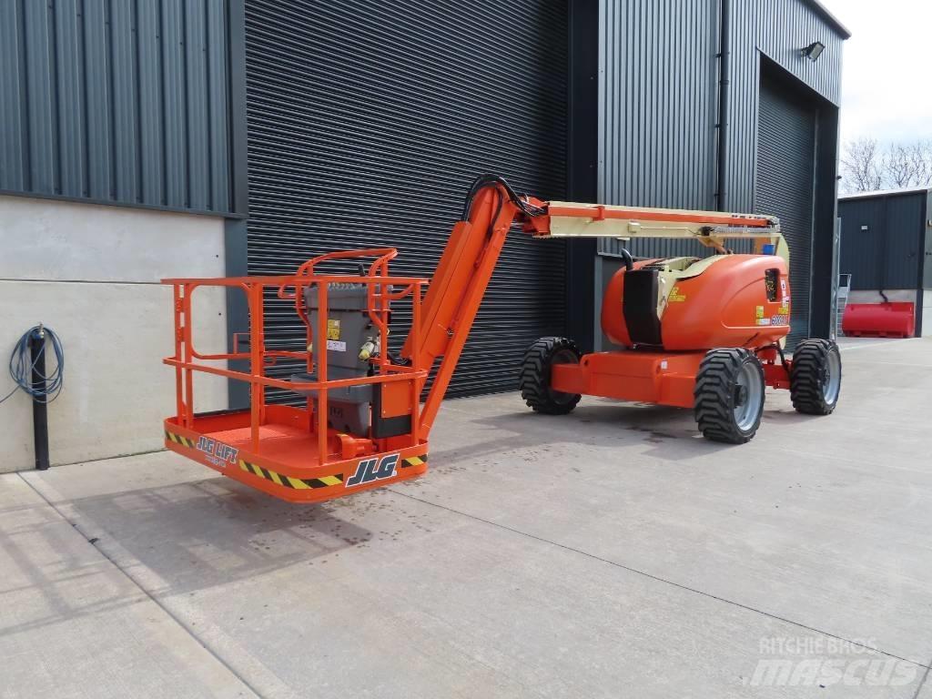 JLG 600 AJ Leddede bomlifter