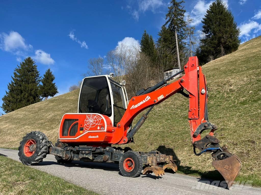 Menzi Muck R45 Spesialtilpassede gravemaskiner