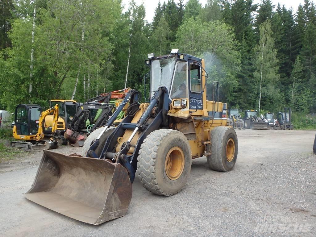 Komatsu WA 250-1 Hjullastere