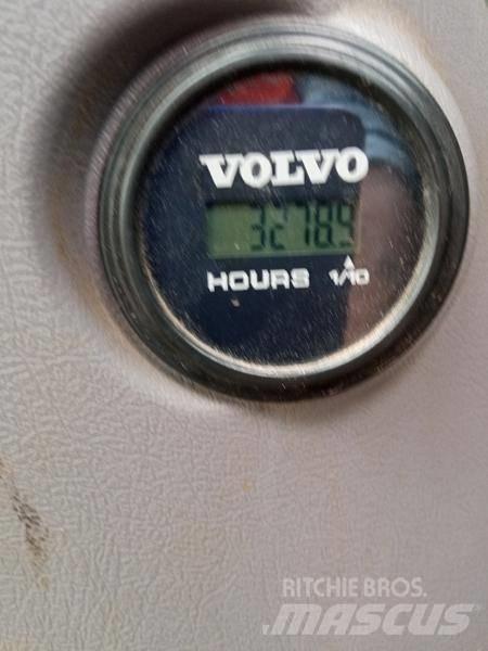 Volvo EC 750 DL Beltegraver