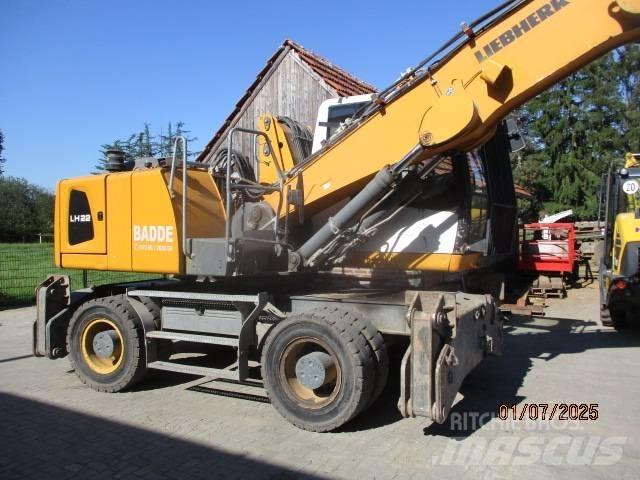 Liebherr LH 22 M Gravemaskiner for avfallshåndtering