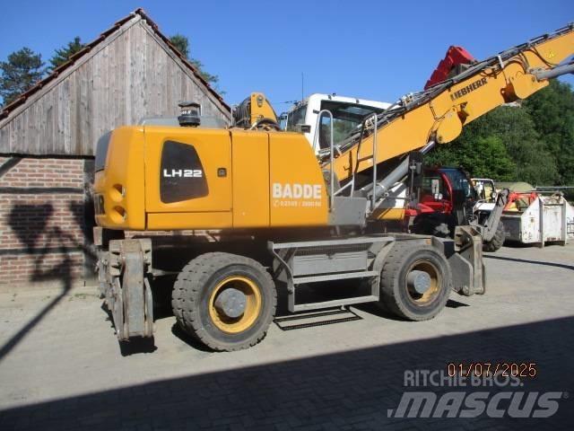 Liebherr LH 22 M Gravemaskiner for avfallshåndtering