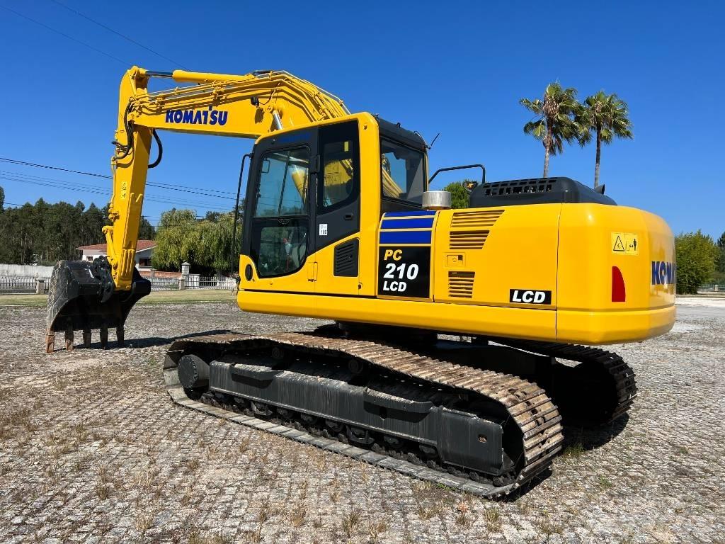 Komatsu PC 210 LCD-8 Beltegraver