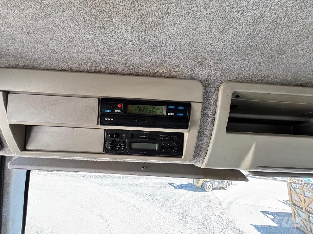 Iveco 180E 28 Tippbil
