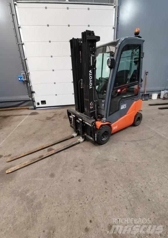Toyota 8FBMK20T Elektriske trucker
