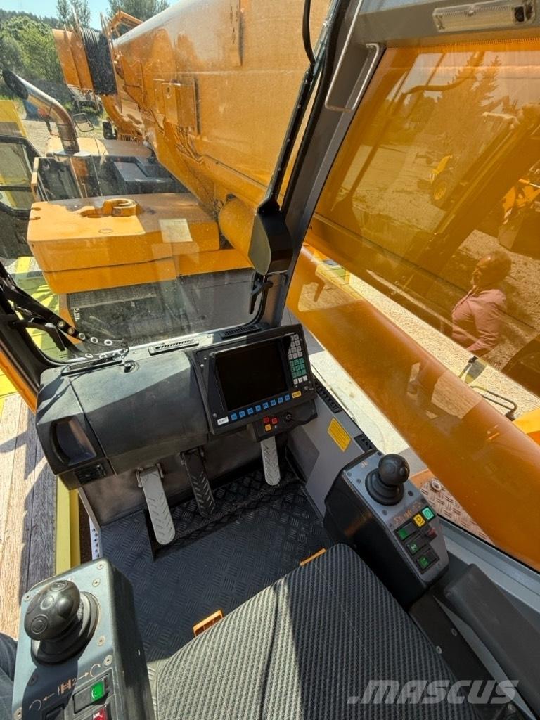 Liebherr LTM 1055 Røff terreng kraner