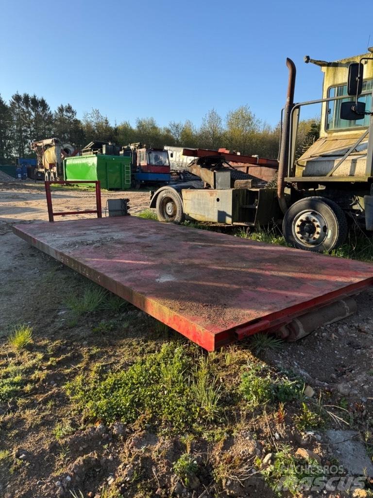 Andet Maskinlad Transport - Annet