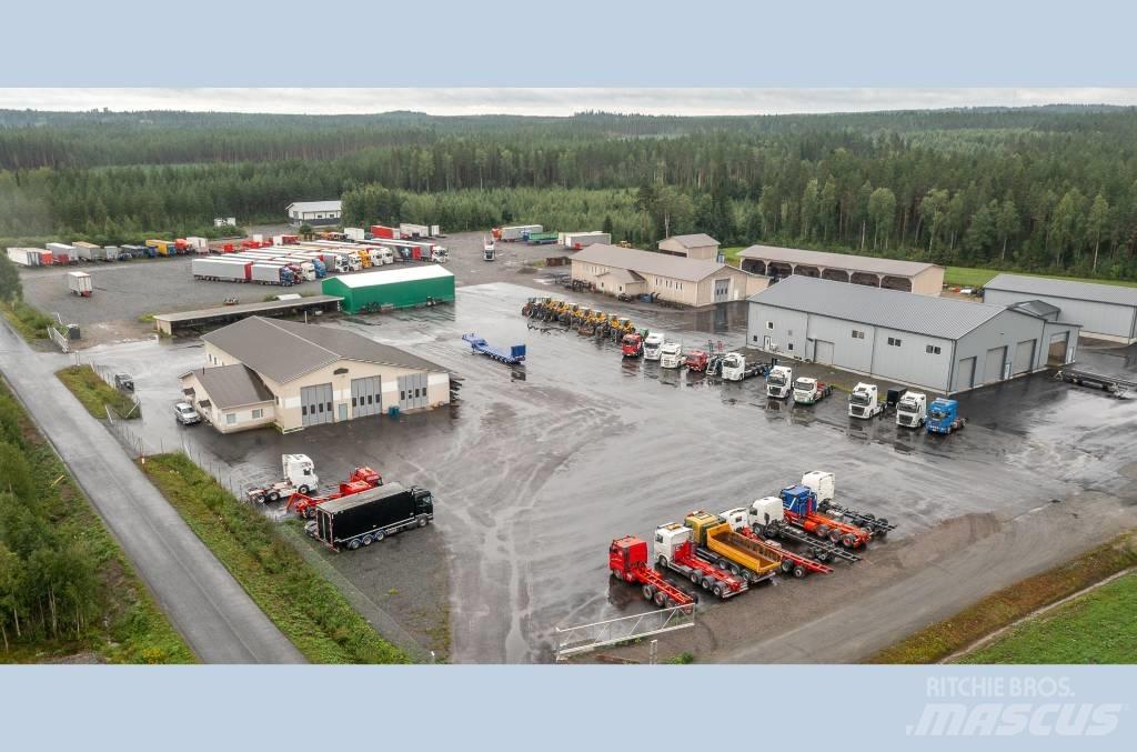 Närko puoliperävaunu Planhengere semi