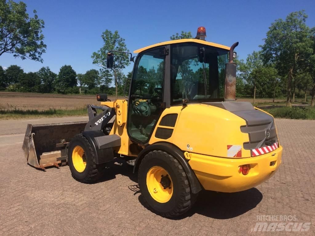 Volvo L 25 F Hjullastere