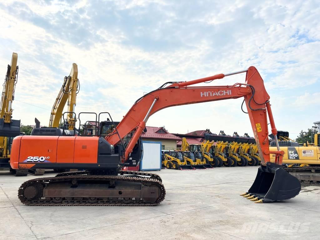 Hitachi ZX 250 LC-6 Beltegraver