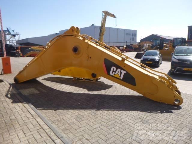 CAT 365CL Bommer og stikker