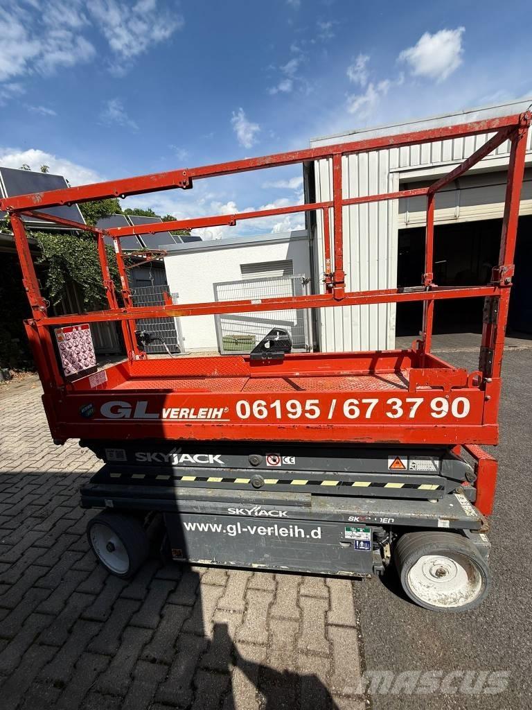 SkyJack SJ 3220 Sakselifter