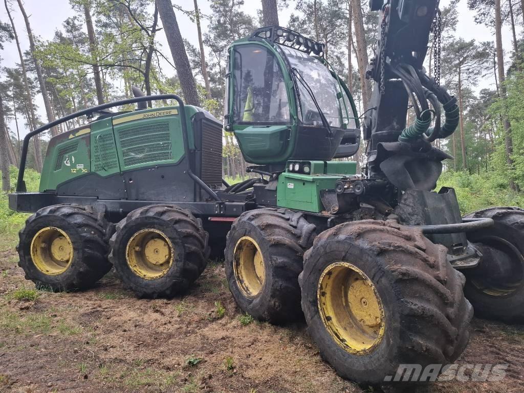John Deere 1270 G Hogstmaskiner