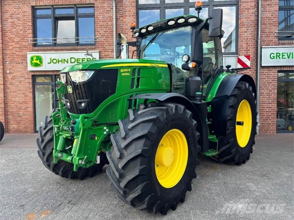 John Deere 6250R Traktorer