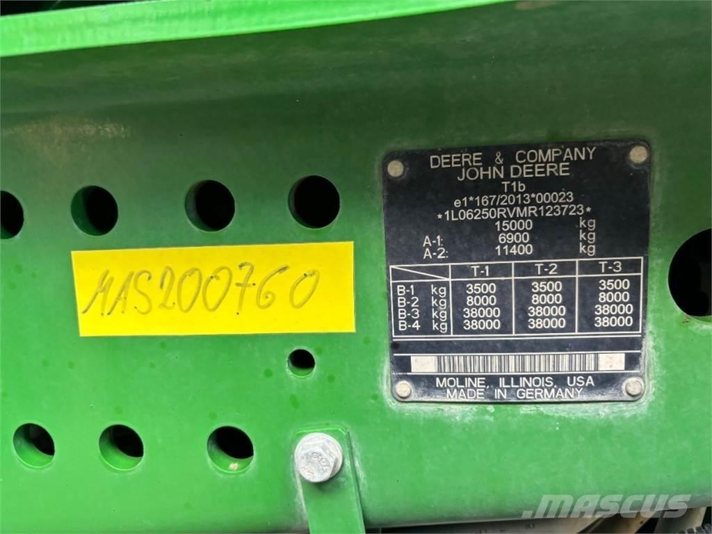 John Deere 6250R Traktorer