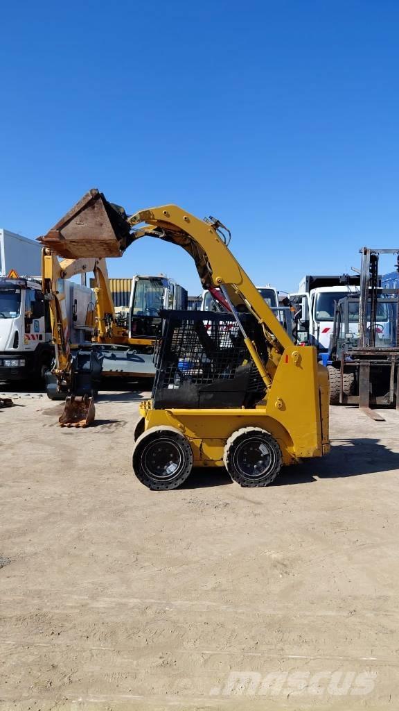 CAT 216 B Minilastere