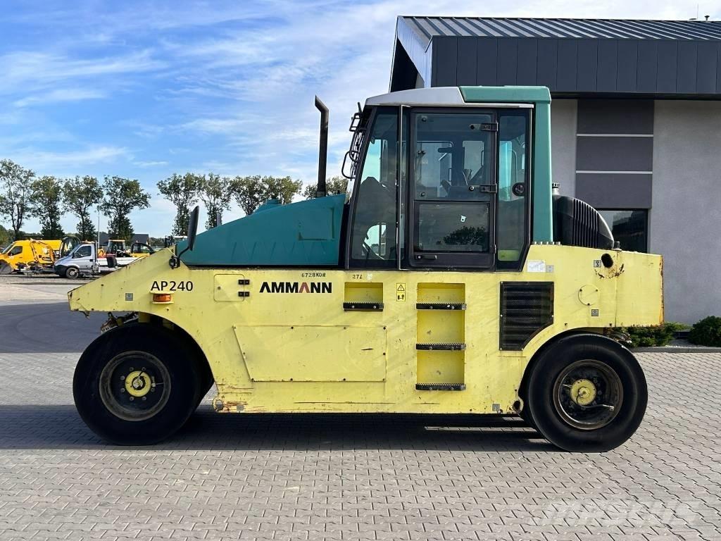 Ammann AP 240 Gummihjulsvalser