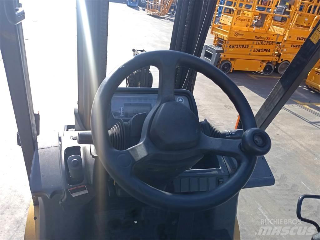CAT DP18NTD Diesel Trucker