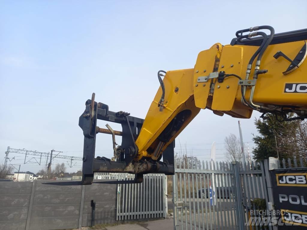 JCB 535-125 Teleskoplastere