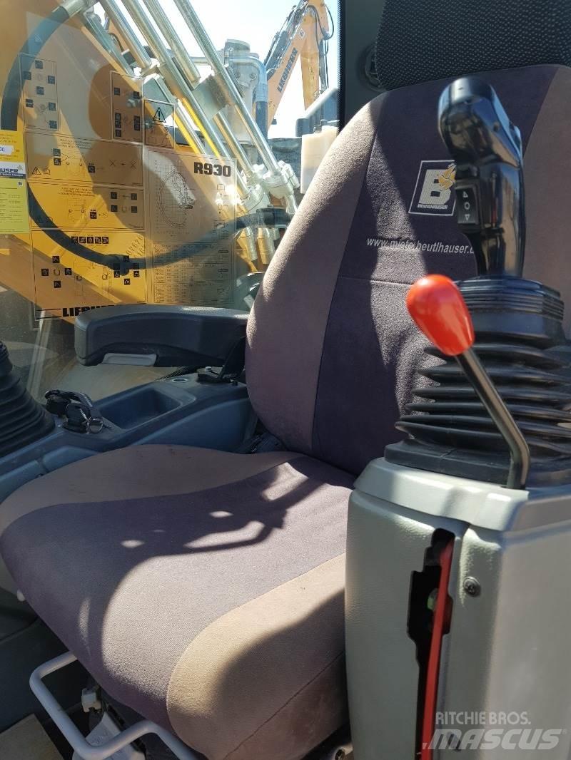 Liebherr R930 Beltegraver