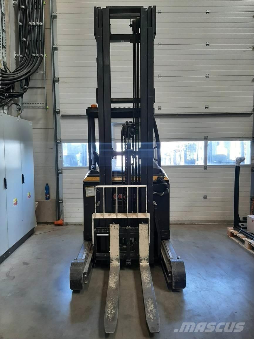 Yale MR14 Skyvemasttruck