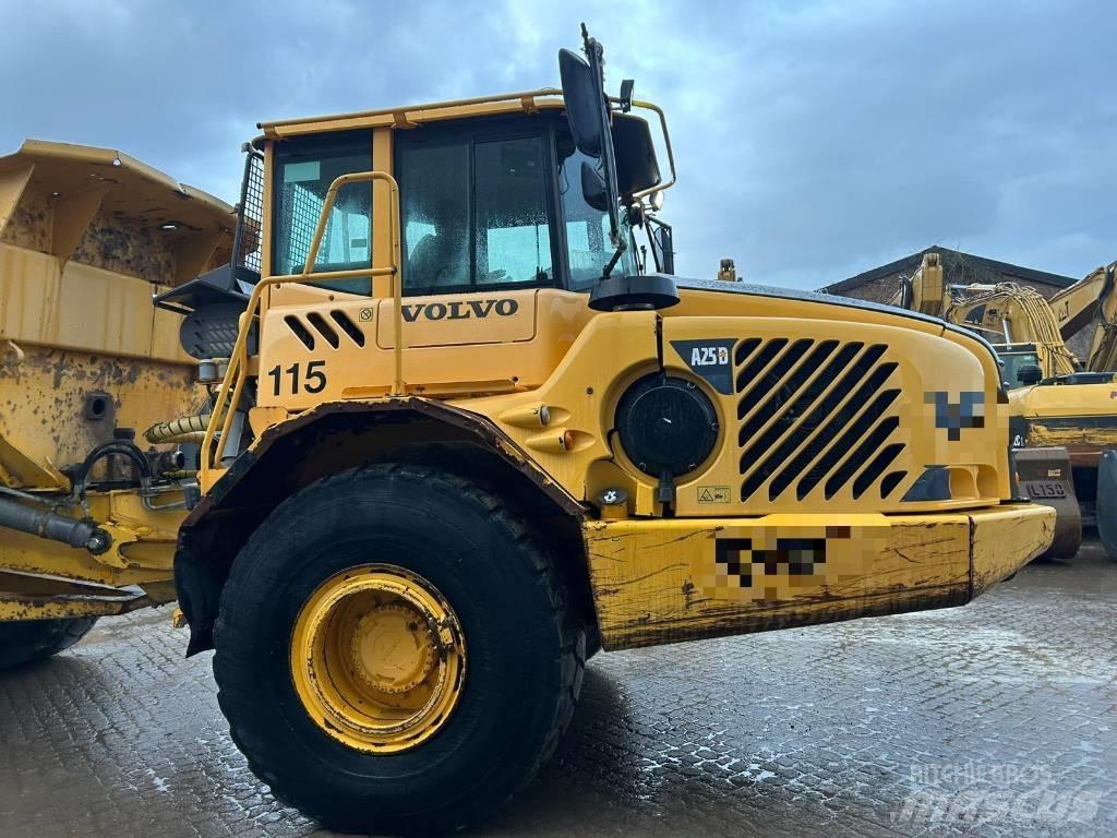 Volvo A 25 D Rammestyrte Dumpere