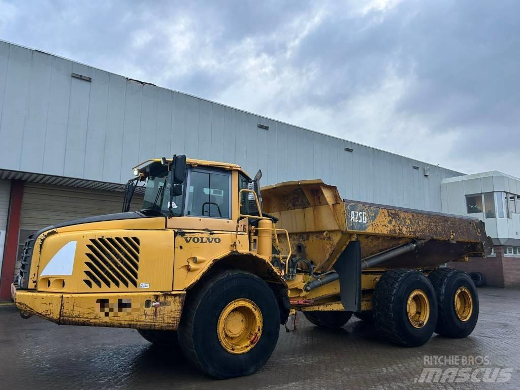 Volvo A 25 D Rammestyrte Dumpere