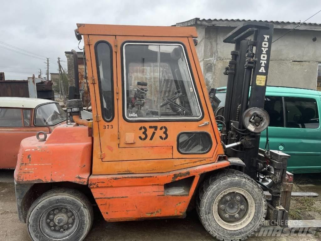Toyota FD 35 Diesel Trucker