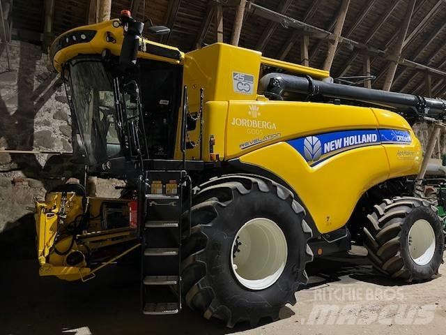 New Holland CR 10.90 Skurtreskere