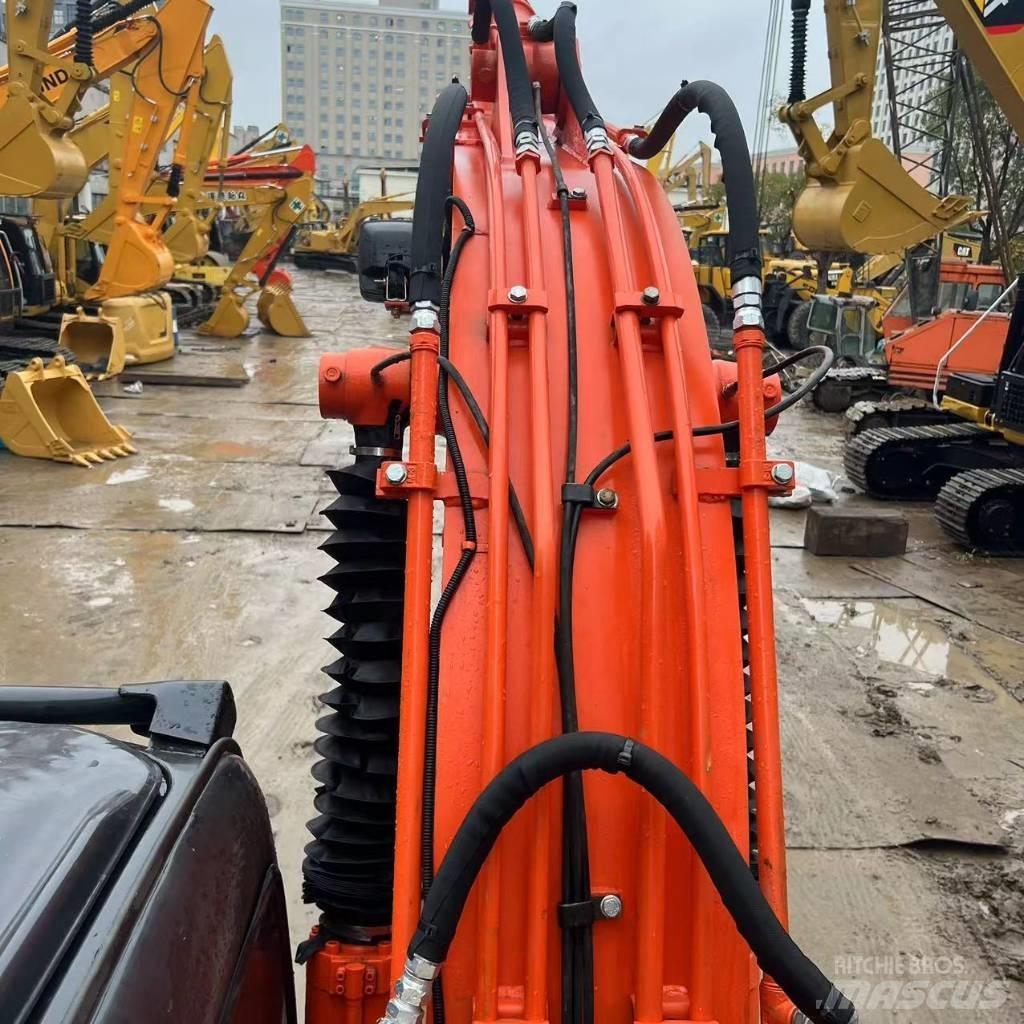Hitachi ZX 120 Beltegraver