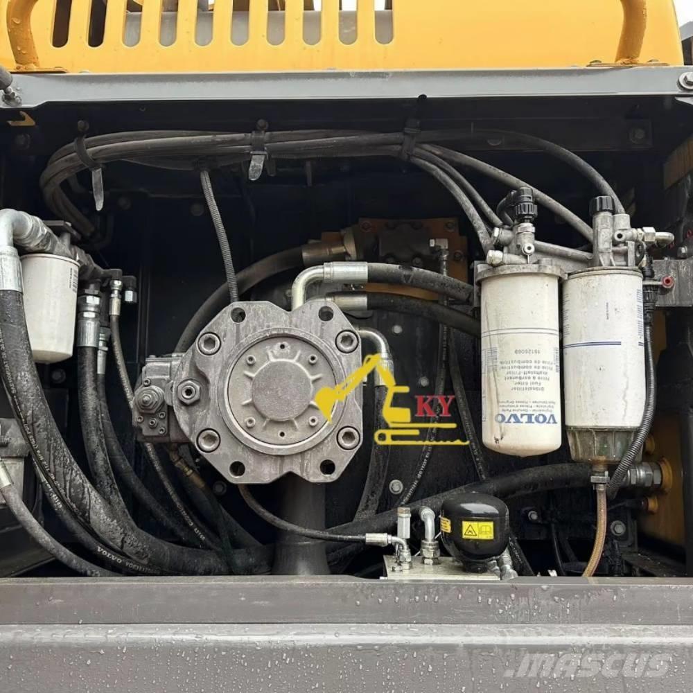 Volvo 380D Beltegraver