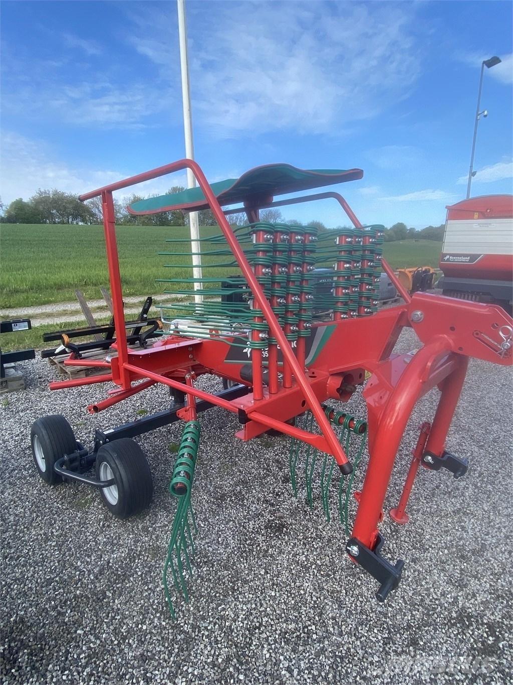 Kverneland 9035 Svanser