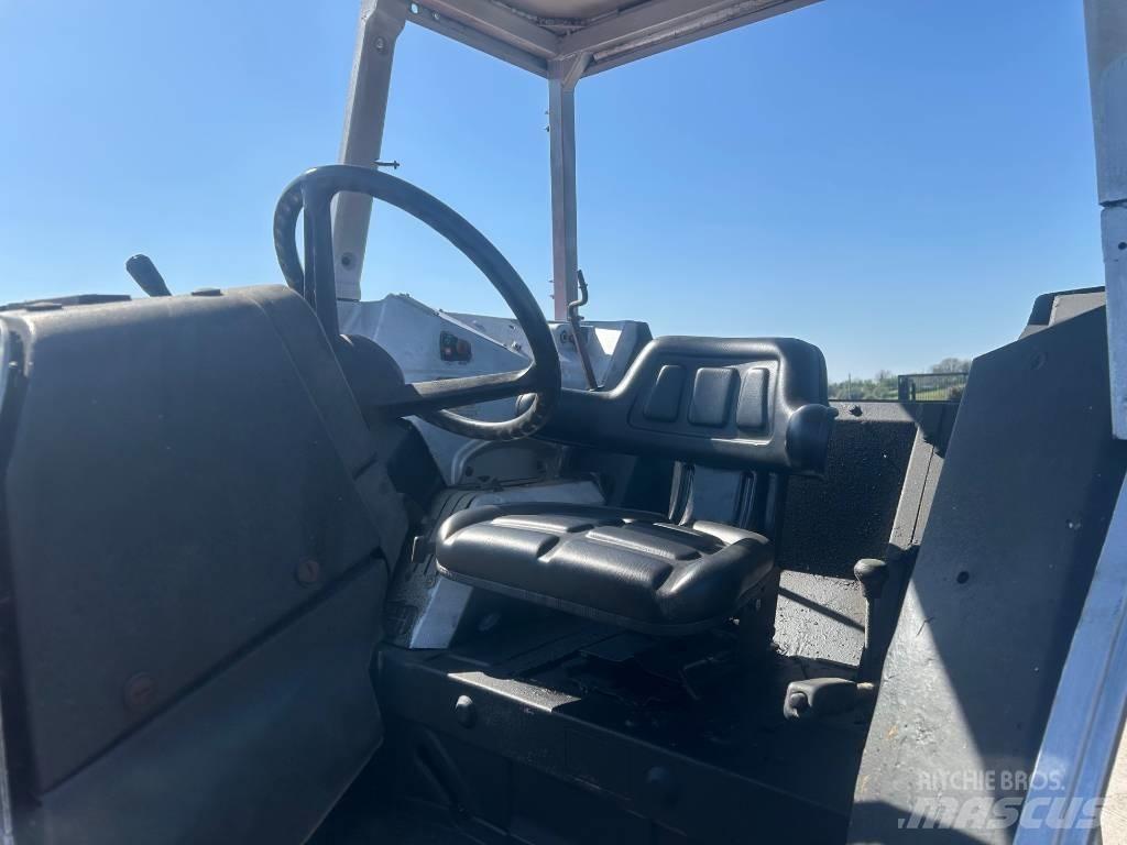 Massey Ferguson 399 Traktorer