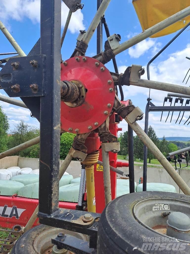 Fella TS 1402 Svanser