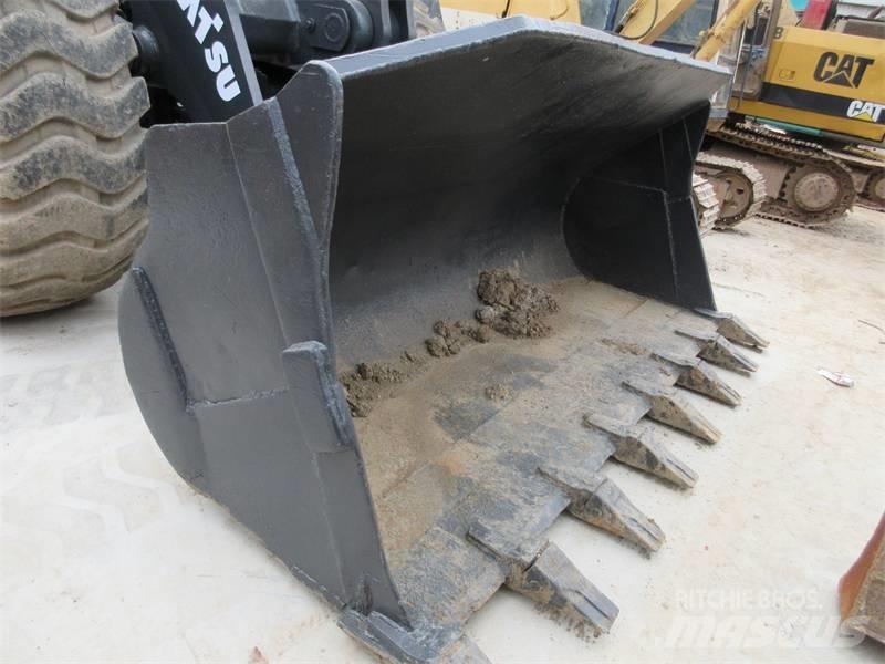 Komatsu WA 380 Hjullastere