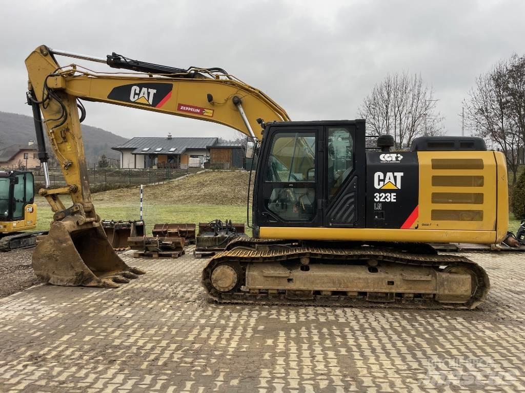 CAT 323 ELN Beltegraver