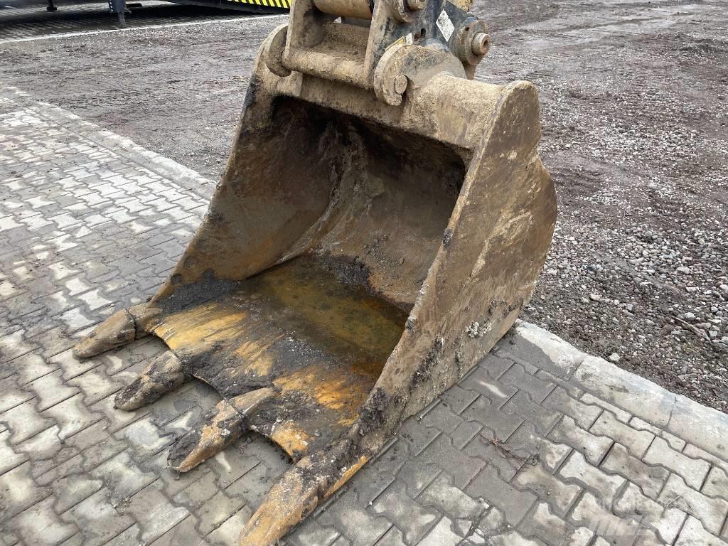 CAT 323 ELN Beltegraver