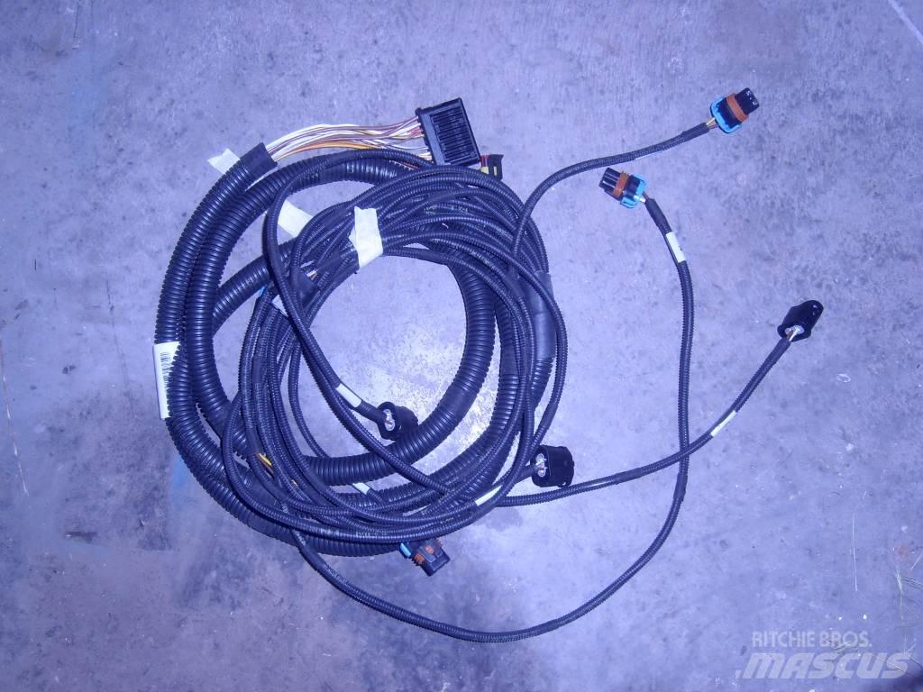 Deutz-Fahr same Lys - Elektronikk