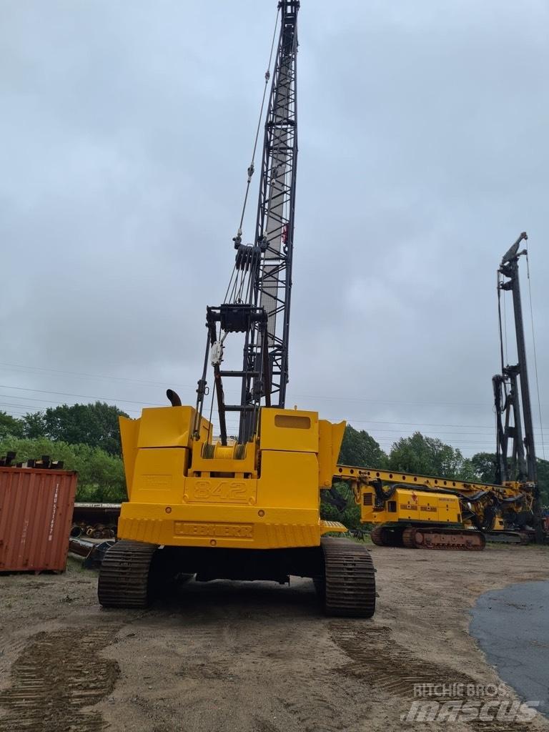 Liebherr HS 842 HD Beltegående Kran