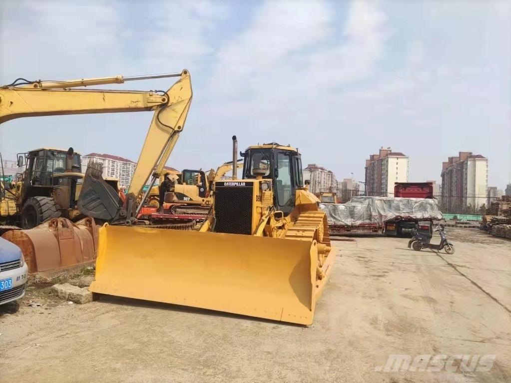 CAT D 6 M Dozere Beltegående
